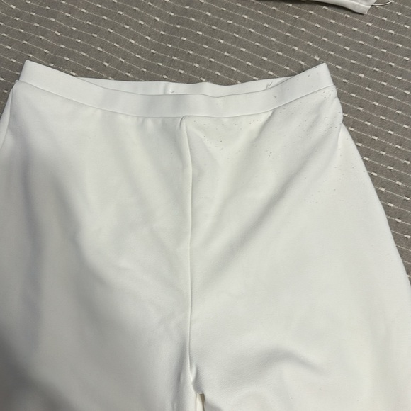 Lulu’s 2 piece one shoulder jumpsuit - Picture 5 of 8